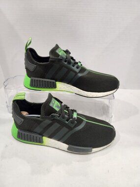 Adidas Star Wars Yoda NMD R1 Mens Size 9 Green Black Sneakers Shoes EUC 2019